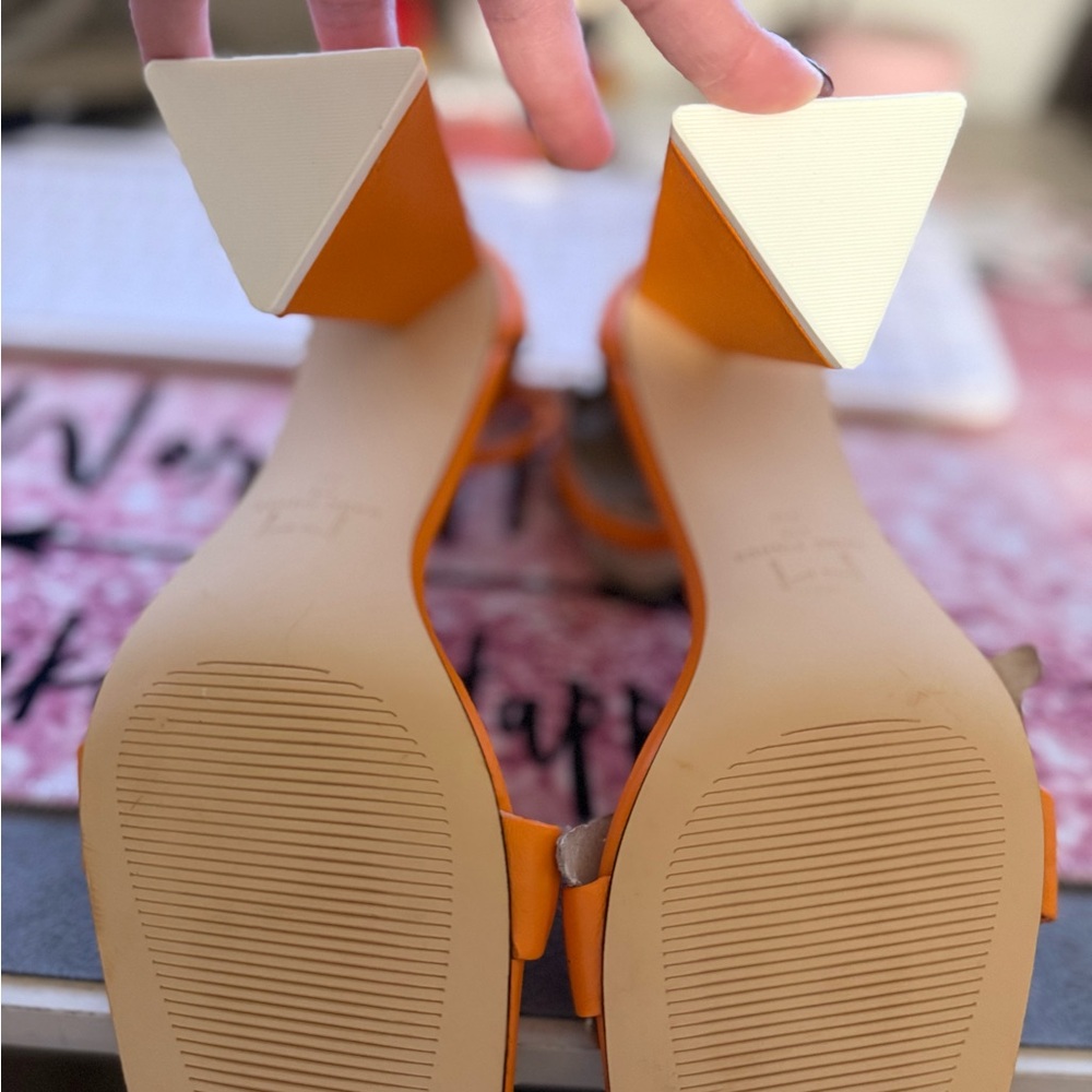 Marc Fisher Women's Orange Heeled Sandals size 7 - Picture 8 of 8